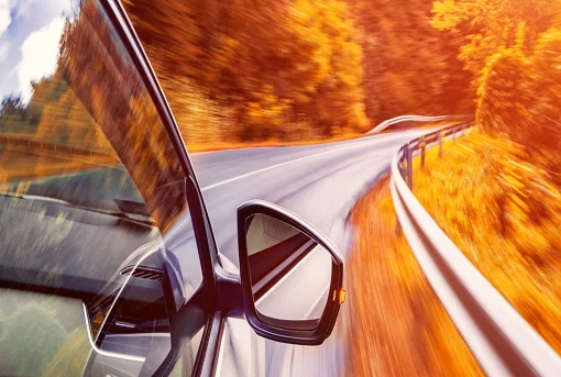 5 Driving Tips to Stay Safe This Fall